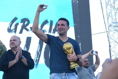 La emoción de Lionel Scaloni en Pujato Creí que ya había llorado todo