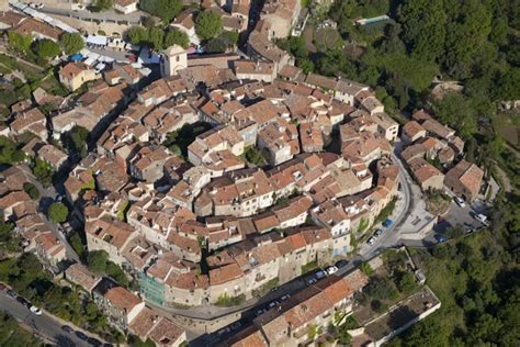 Vue A Rienne Village Matthieu Colin Photographe Vid Aste Marseille