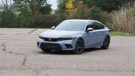 2022 Honda Civic Hatchback: Fastback style and super spacious - CNET