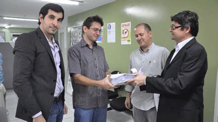 Prefeitura Entrega Contratos De Alugueis Ao Minist Rio P Blico