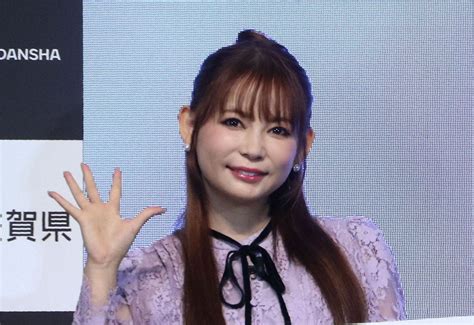 中川翔子 恐怖！突然唇がパンパン心配の声 「すぐ病院に」「オバqみたいになってる」― スポニチ Sponichi Annex 芸能