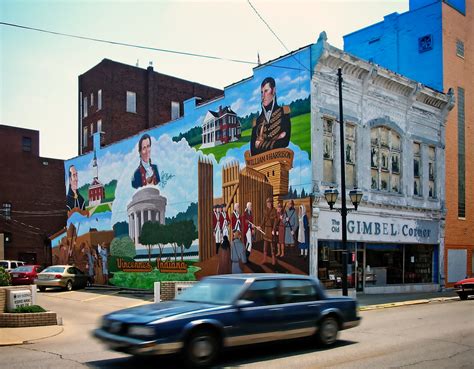 Mural In Vincennes Indiana This Historic Building And The Flickr