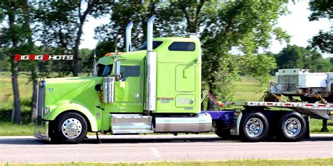 Kenworth W900 | Kenworth w900, Kenworth trucks, Trucks