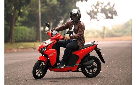 Perbedaan Sepeda Listrik Dan Motor Listrik Jangan Ketuker Jalantikus