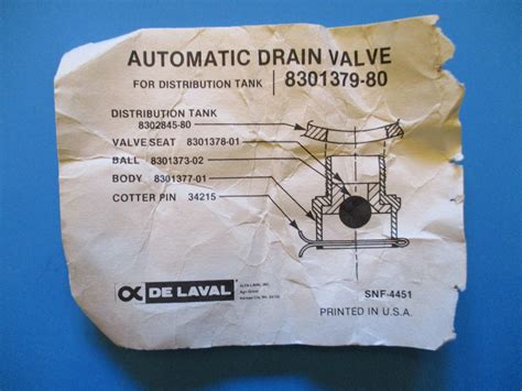 Valve Drain For Distribution Tank Auto 1 1516″w 2 18″h