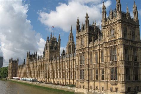 Palacio de Westminster sede del parlamento británico Londres Reino