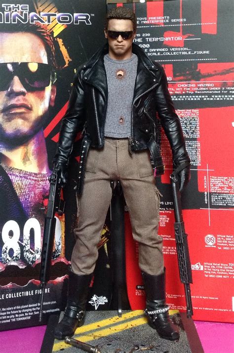 Hot Toys The Terminator T MMS T Battle Damaged Version Scale Figure