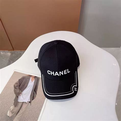 CHANEL 2022 new baseball cap peaked cap black $78 | Fantasias femininas ...