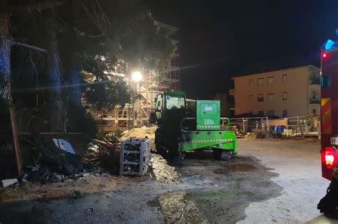 Antiracket Lamezia Ala Su Incendio In Cantiere A Catanzaro Lido