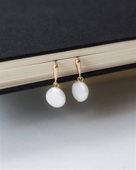 Camila Pearl Earrings Pearls Jewelry Fashion Moda Pearl Studs