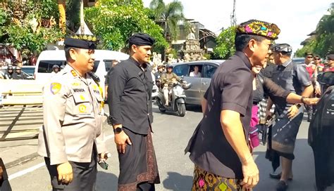 Nusabali Personel Gabungan Amankan Palebon Puri Ubud