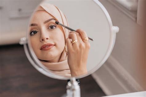 5 Tips Makeup Tahan Lama Tanpa Setting Spray