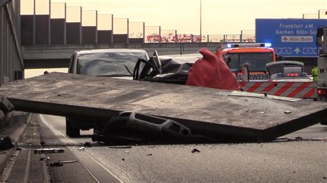 Nrw Aktuell Tv T Dlicher Unfall Auf Der A Bei K Ln Betonwand St Rzt