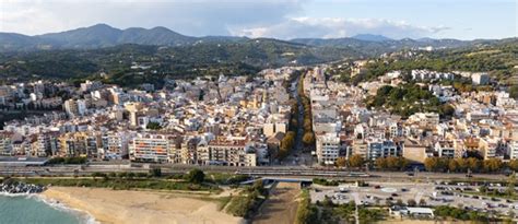 Un Terratr Mol De Magnitud A Arenys De Mar Sacseja El Maresme I Les