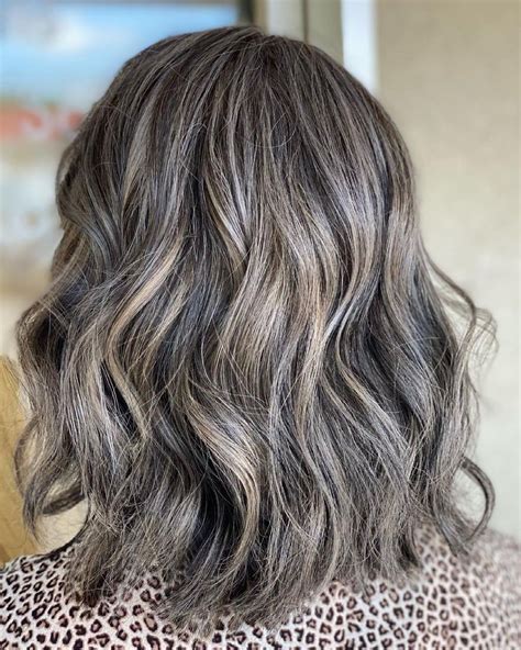 Transitioning To Gray Hair 101 NEW Ways To Go Gray In 2024 Hadviser