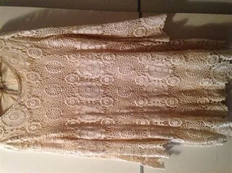 ZARA čipkasta haljina tunika od efektne nude bež čipke