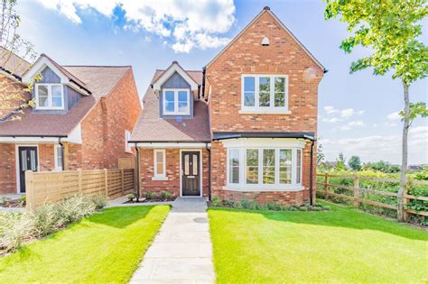 4 Bedroom Detached House For Sale In Buckinghamshire