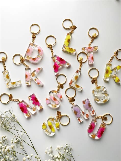 Personalized Alphabet Resin Keychain Floral Foil Flakes Etsy Canada