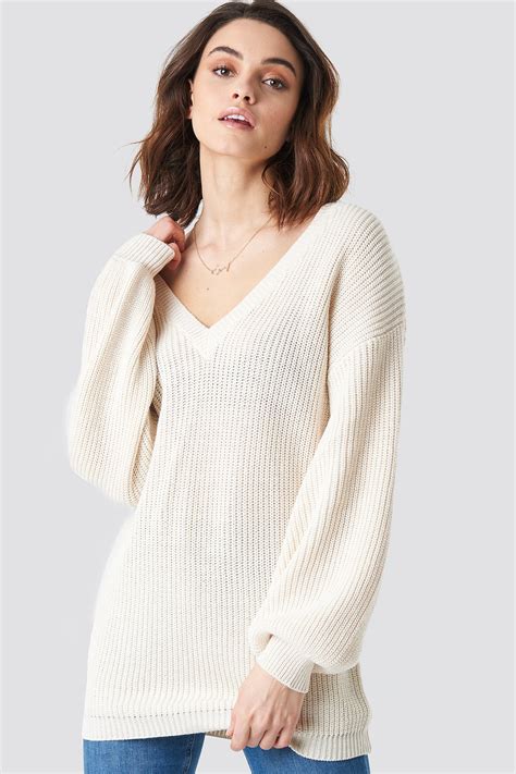 Na Kd Deep V Front Long Knitted Sweater White In Offwhite Modesens