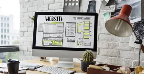 key website features  small business  su social
