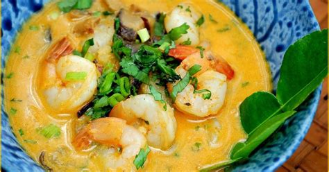 Soupe Thai Crevettes Au Lait De Coco Curry Thai Recette Asiatique