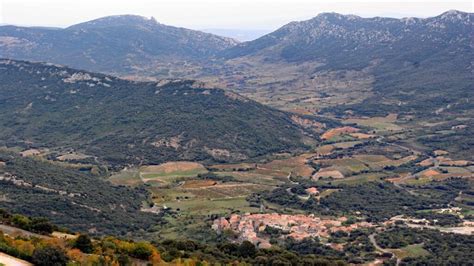 The Cathar Trail Gr Peyrepertuse Castle