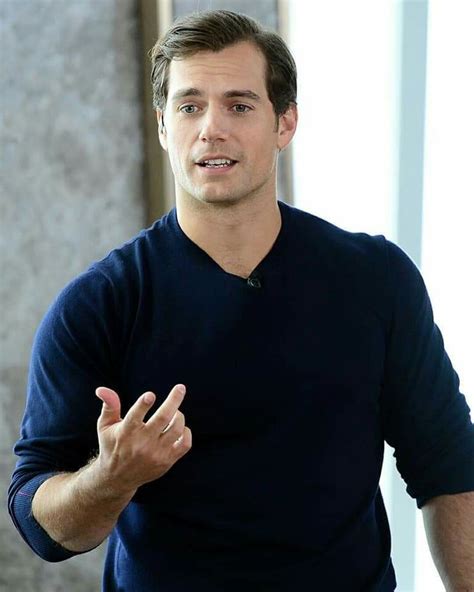 Pin By Yonnie Smith On Sexy Henry Cavill Henry Cavill Henry Gorgeous Men