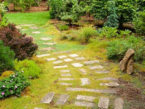 Garden Pathways Tips And Ideas For Function Beauty Garden Design