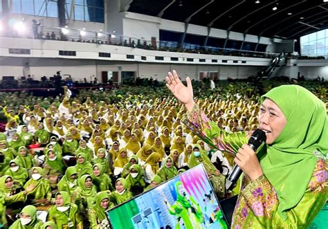 Gubernur Khofifah Apresiasi Komitmen Muslimat NU Dalam Menurunkan