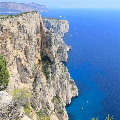 The Calanques from Marseille | Parc national des calanques