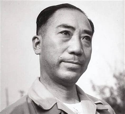 1946年戴笠坠机身亡，蒋介石清点其遗产，得知数目后十分震怒