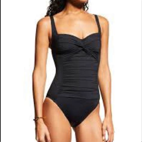 La Blanca Island Goddess Mio Twist Bathing Suit Black… Gem