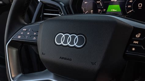 audi   tron  drive review audis  ev step   good