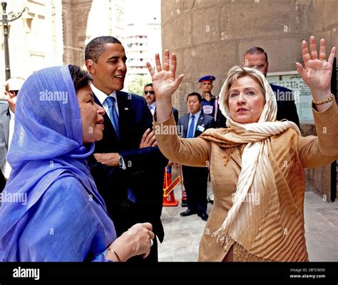 Funny hillary clinton photo hi-res stock photography and images - Alamy