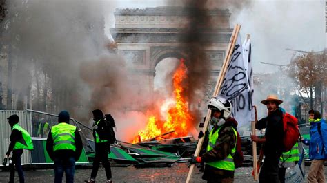 Francia Enfrenta La Novena Jornada De Protestas En Contra De La Reforma