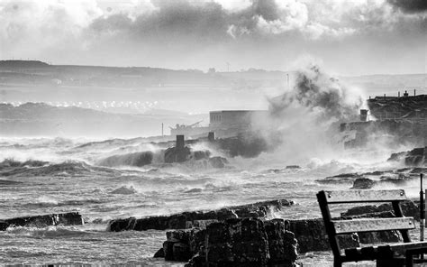 Storm Helene poses a “threat to life” when it hits Ireland ...