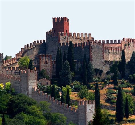 Medieval Castles in Spain - Spanish Medieval Castles