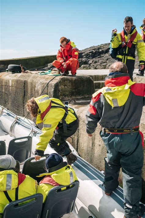 Mykines Shuttle Boat | Guide to Faroe Islands