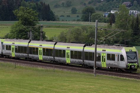 Bls L Tschbergbahn L Tschberger Rabe Unterwegs Zwische Flickr