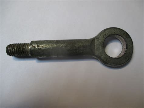 Крюк буксировочный 96682355 Форд Шевроле Авео Т300 Кобальт Спарк М300 ...