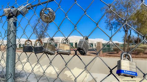 Locks And Graffiti Las Vegas Photoblog