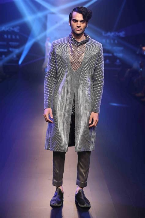 Amit Aggarwal Extraordinaire Chrome Themed Designs Blazed The Ramp