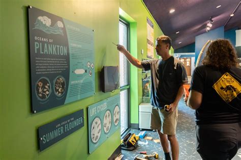 New interactive aquarium exhibit explains marine life cycles