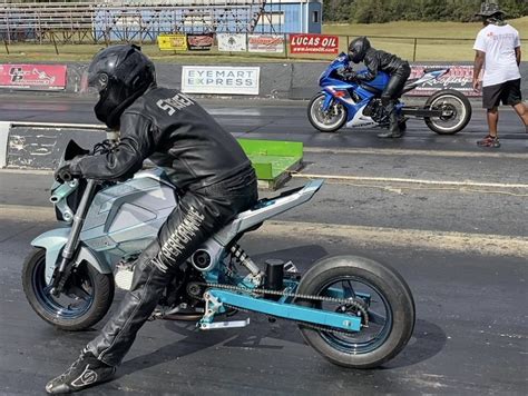 Nitrous Grom Stuns GSXR Drag Bike News