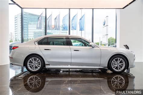 2023 BMW 750e xDrive Pure Excellence_Ext-3 - Paul Tan's Automotive News