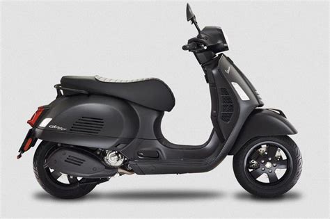 Piaggio Vespa 300 GTS Hpe Super Notte ABS Prezzo Scheda Tecnica E Foto