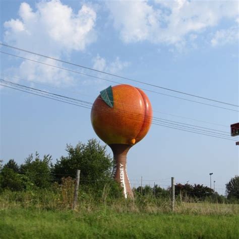 Gaffney Peachoid – Gaffney, South Carolina - Gastro Obscura