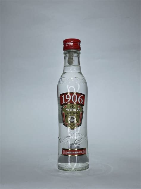 1906 VODKA Marco polo Alkohole Świata