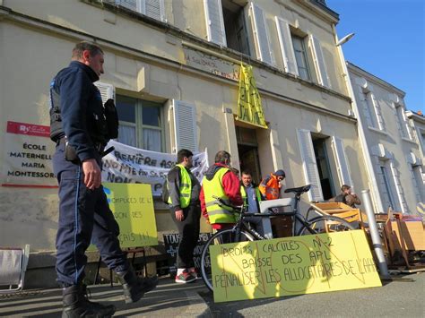 Vendée maison des Gilets jaunes la demande d expulsion de la ville