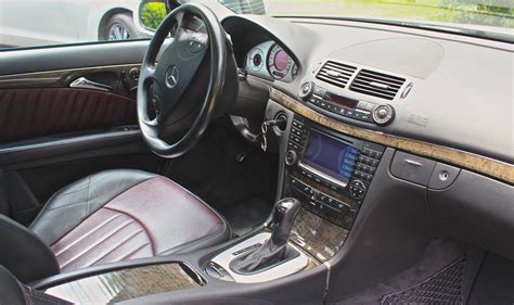 The interior of this 12yr old Mercedes E55 AMG (5184x3075 ) : carporn